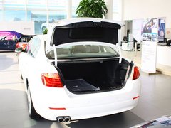 2013款 530Li 3.0L 豪华型