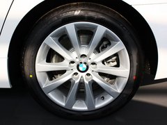 2013款 530Li 3.0L 豪华型