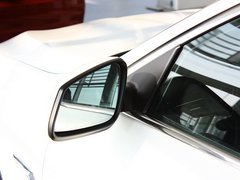 2013款 530Li 3.0L 豪华型
