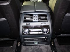 2013款 530Li 3.0L 豪华型