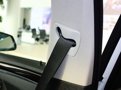 2013款 530Li 3.0L 豪华型