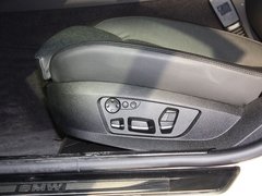 2013款 530Li 3.0L 豪华型