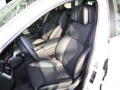 2013款 530Li 3.0L 豪华型
