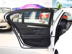 2013款 530Li 3.0L 豪华型