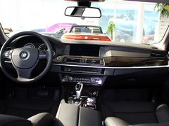 2013款 530Li 3.0L 豪华型
