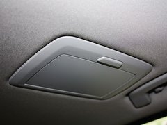 2013款 530Li 3.0L 豪华型
