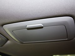 2013款 530Li 3.0L 豪华型