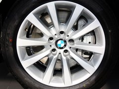 2013款 530Li 3.0L 豪华型