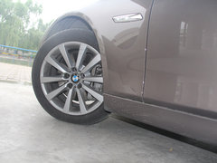 2013款 530Li 3.0L 豪华型