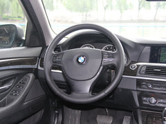 2013款 530Li 3.0L 豪华型