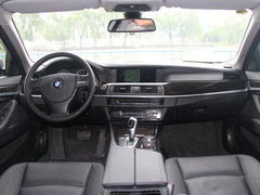 2013款 530Li 3.0L 豪华型