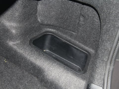2013款 530Li 3.0L 豪华型