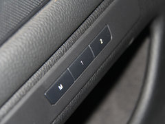 2013款 530Li 3.0L 豪华型