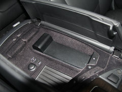 2013款 530Li 3.0L 豪华型