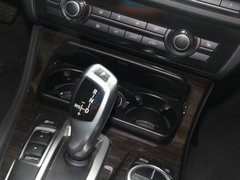 2013款 530Li 3.0L 豪华型