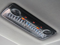2013款 530Li 3.0L 豪华型