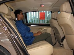 2013款 525Li 2.0T 领先型