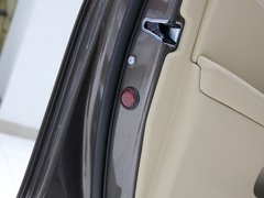 2013款 525Li 2.0T 领先型