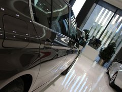 2013款 525Li 2.0T 领先型