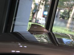 2013款 525Li 2.0T 领先型