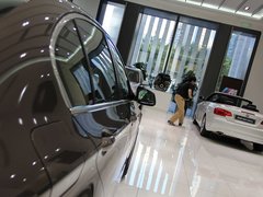 2013款 525Li 2.0T 领先型