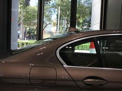 2013款 525Li 2.0T 领先型