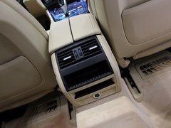 2013款 525Li 2.0T 领先型