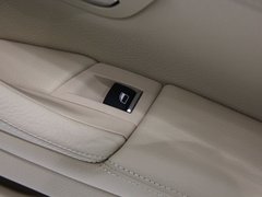 2013款 525Li 2.0T 领先型
