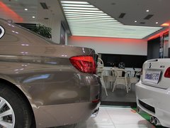 2013款 525Li 2.0T 领先型