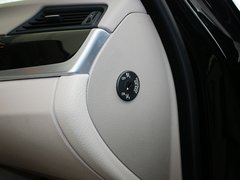 2013款 525Li 2.0T 豪华型