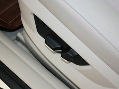 2013款 525Li 2.0T 豪华型