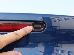 2012款 1.6T 自动 豪华版