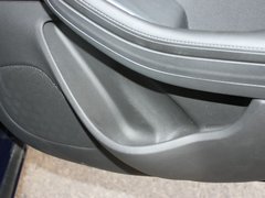2012款 1.6T 自动 豪华版