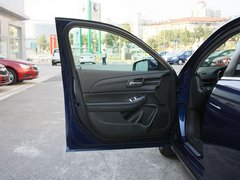 2012款 1.6T 自动 豪华版