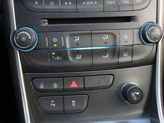 2012款 1.6T 自动 豪华版