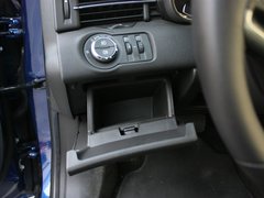 2012款 1.6T 自动 豪华版