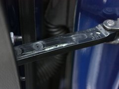 2012款 1.6T 自动 豪华版