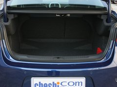 2012款 1.6T 自动 豪华版