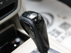 2012款 2.4 自动 行政版 5座