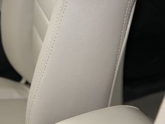 2012款 2.4 自动 行政版 5座