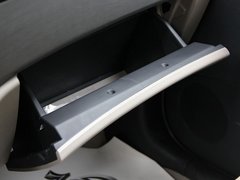 2012款 2.4 自动 行政版 5座