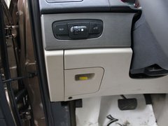 2012款 2.4 自动 行政版 5座