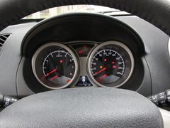 2012款 2.4 自动 行政版 5座