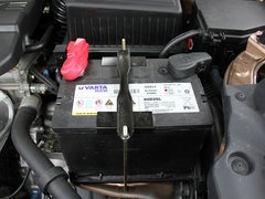 2012款 2.4 自动 行政版 5座
