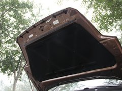 2012款 2.4 自动 行政版 5座