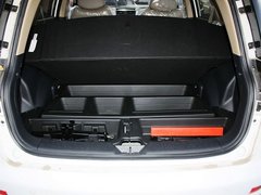 2012款 2.4 自动 行政版 5座