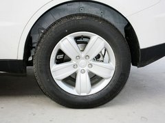 2012款 2.4 自动 行政版 5座