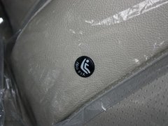 2012款 2.4 自动 行政版 5座