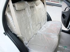 2012款 2.4 自动 行政版 5座