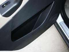 2012款 2.4 自动 行政版 5座